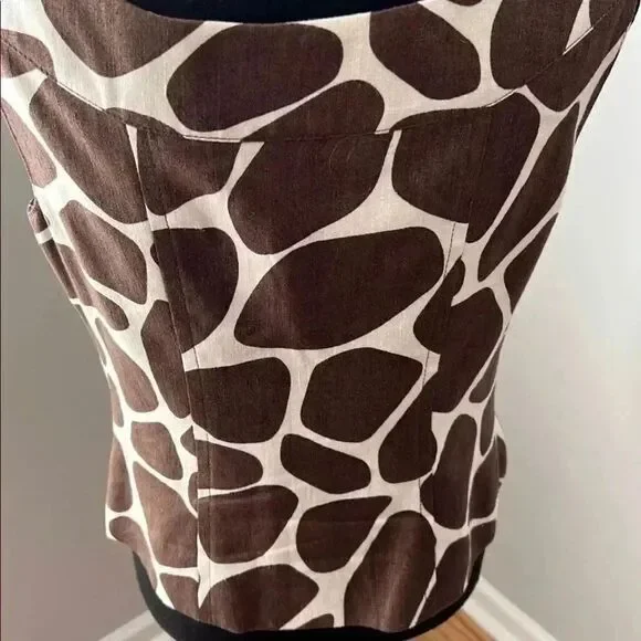 Carlisle Brown and white spot scoop neck sleeveless top - Picture 6 of 11